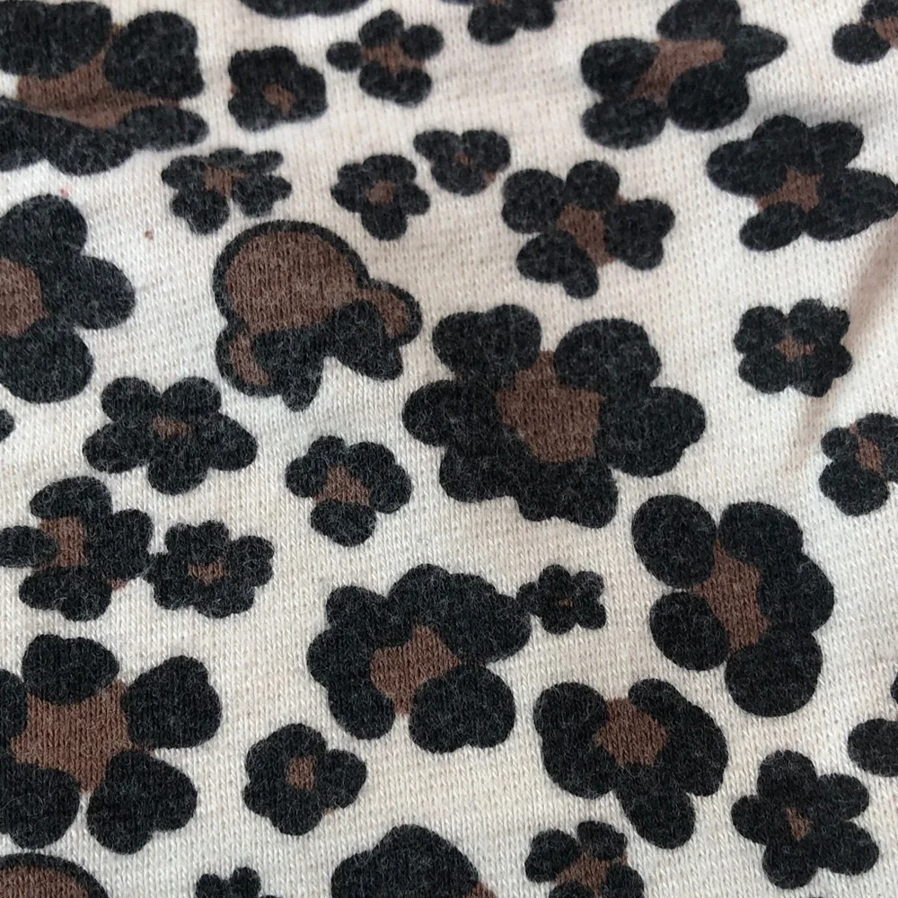 Disney 2 price set Animal Print Bows Tank Top & Leggings Top size Small Pants 5T